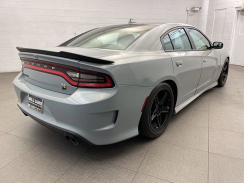 Certified 2022 Dodge Charger Scat Pack w/ Plus Group RWD image 5
