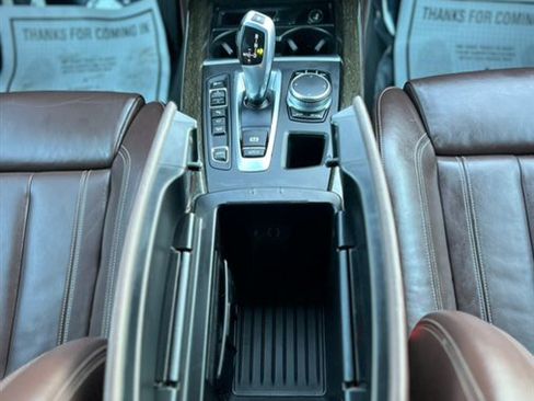 Used 2017 BMW X5 xDrive40e image 14
