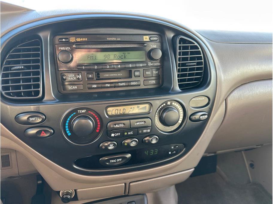 Used 2005 Toyota Sequoia SR5 RWD image 26