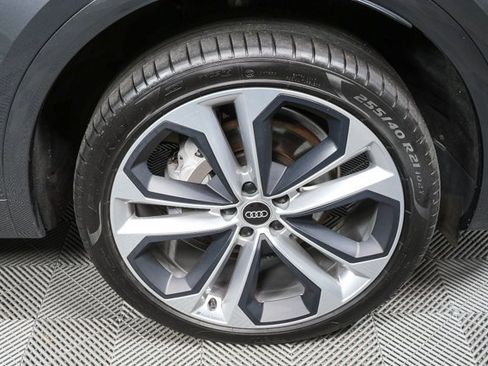 Used 2023 Audi Q5 2.0T Premium Plus w/ Premium Plus Package image 38