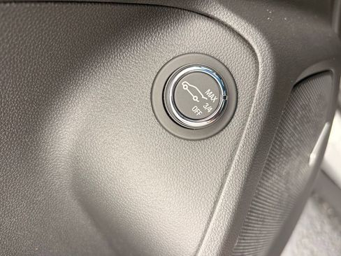 New 2026 Chevrolet TrailBlazer RS w/ Convenience Package FWD image 30