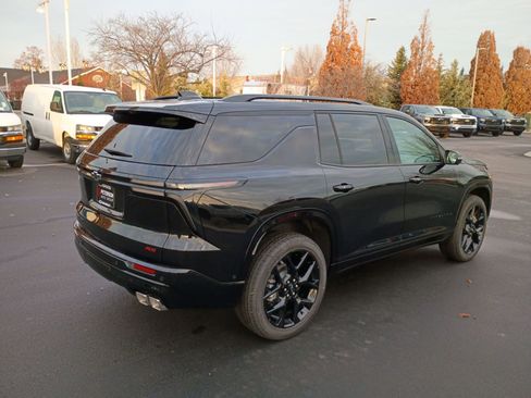 New 2026 Chevrolet Traverse RS image 3