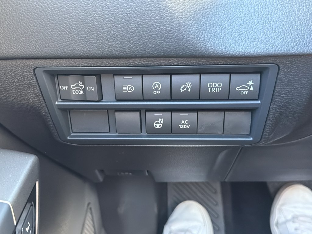 New 2026 Toyota Tundra Limited AWD/4WD image 31
