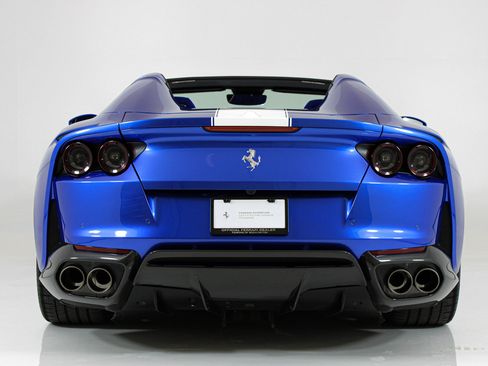 Certified 2022 Ferrari 812 GTS RWD image 37