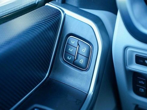 Used 2021 Ford F150 Limited image 35