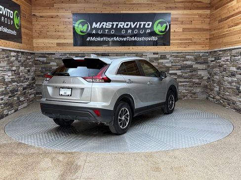 Used 2022 Mitsubishi Eclipse Cross ES image 9