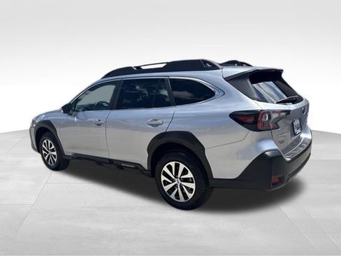 Used 2025 Subaru Outback Premium w/ Popular Package #1A AWD/4WD image 5
