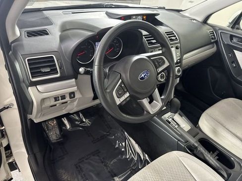 Used 2018 Subaru Forester 2.5i Premium w/ All-Weather Package image 23