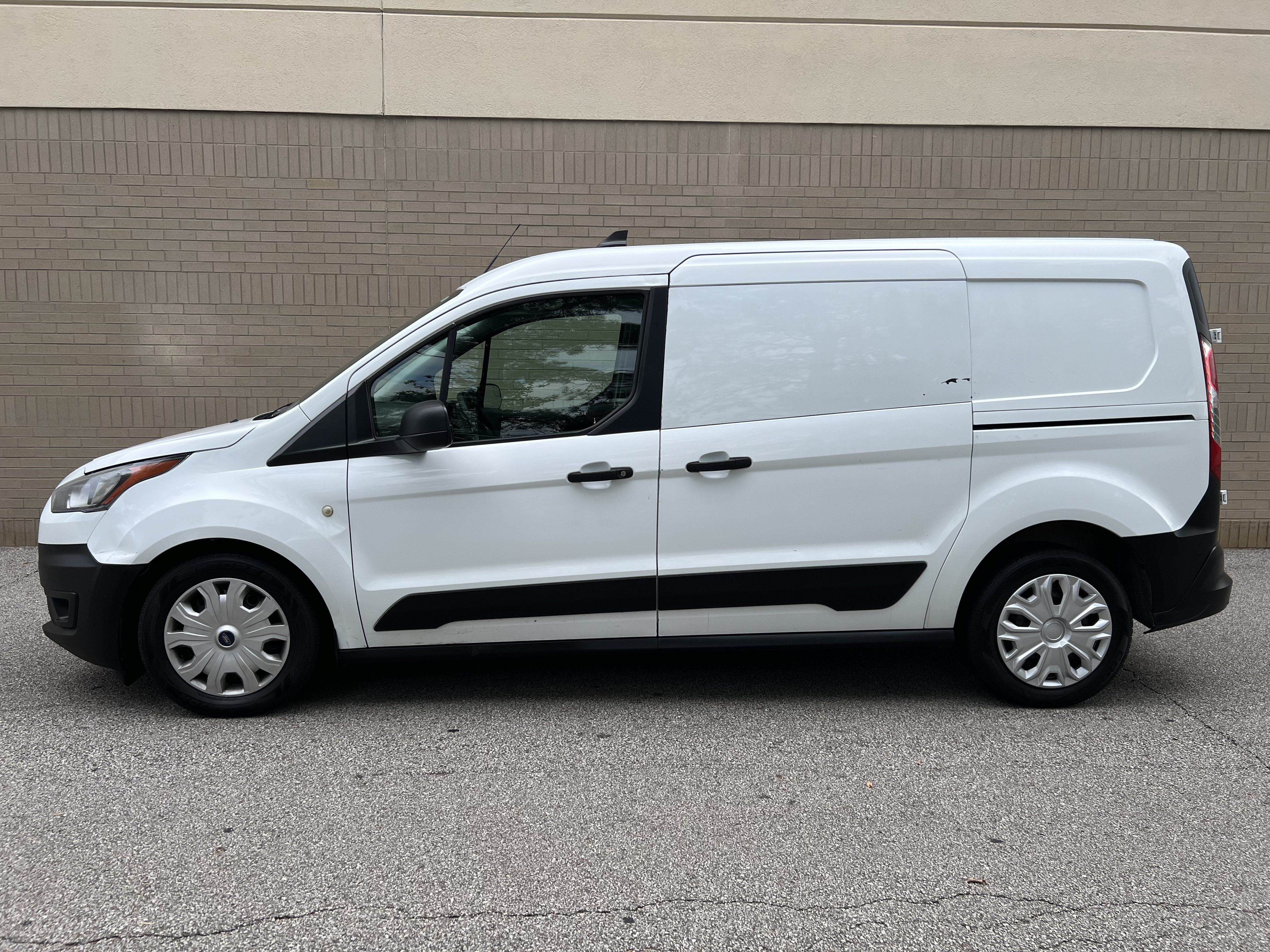 Used 2020 Ford Transit Connect XL FWD image 3