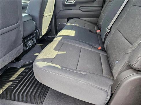 New 2025 GMC Sierra 1500 SLE w/ Preferred Package image 15