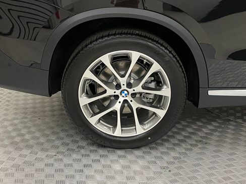 Used 2026 BMW X5 xDrive40i w/ Premium Package image 10