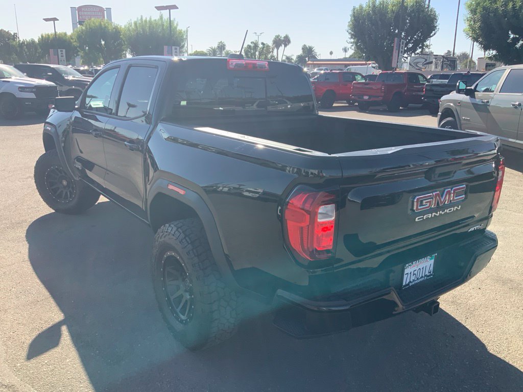 Used 2026 GMC Canyon AT4 w/ AT4 Premium Package AWD/4WD image 5