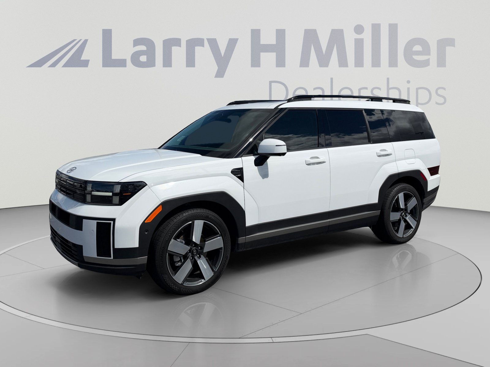 Certified 2025 Hyundai Santa Fe Limited FWD image 1