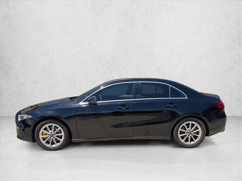 Used 2019 Mercedes-Benz A 220 image 8