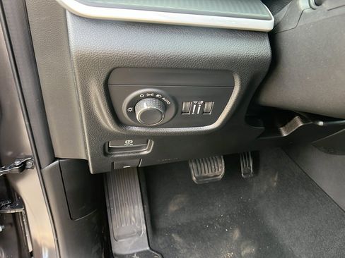 New 2025 Jeep Grand Cherokee 4WD image 23