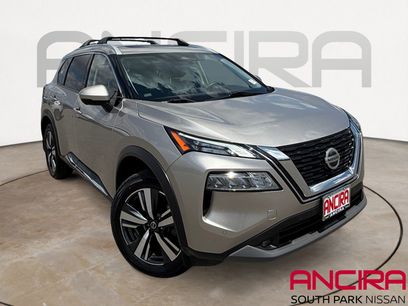 Used 2021 Nissan Rogue SL w/ Premium Package