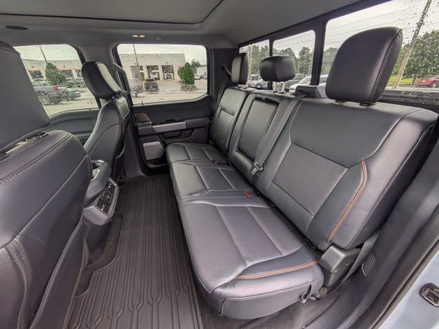 Certified 2025 Ford F250 Lariat w/ Lariat Ultimate Package AWD/4WD image 14