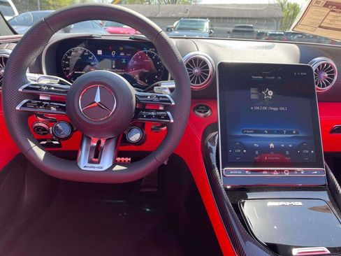 New 2026 Mercedes-Benz SL 55 AMG 4MATIC image 2