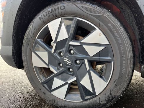 Used 2025 Hyundai Kona SEL image 30