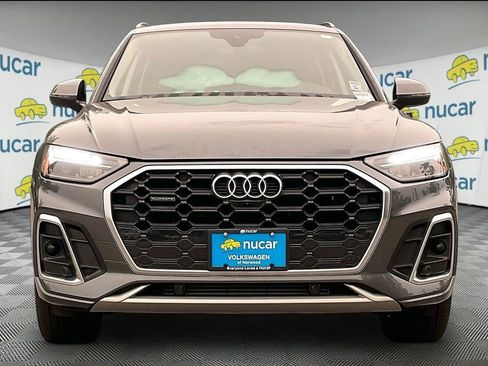 Used 2023 Audi Q5 2.0T Premium Plus w/ Premium Plus Package AWD/4WD image 2