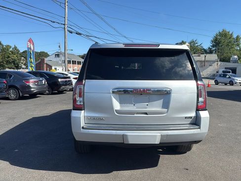 Used 2018 GMC Yukon Denali w/ Denali Ultimate Package AWD/4WD image 6