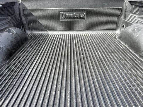 Used 2023 RAM 1500 Laramie AWD/4WD image 7