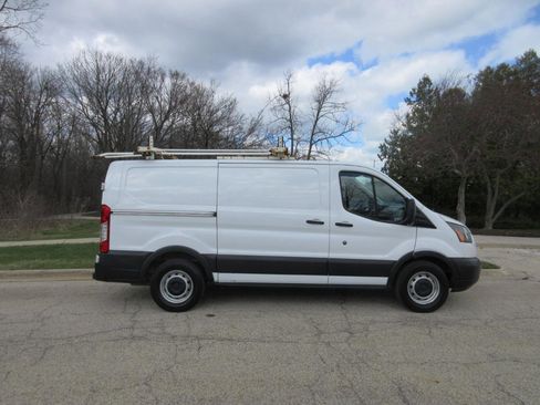 Used 2017 Ford Transit 150 130 Low Roof image 7