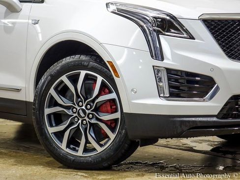 New 2025 Cadillac XT5 Sportv w/ Technology Package image 3