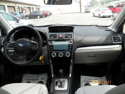 Used 2016 Subaru Forester 2.5i Premium AWD/4WD image 13