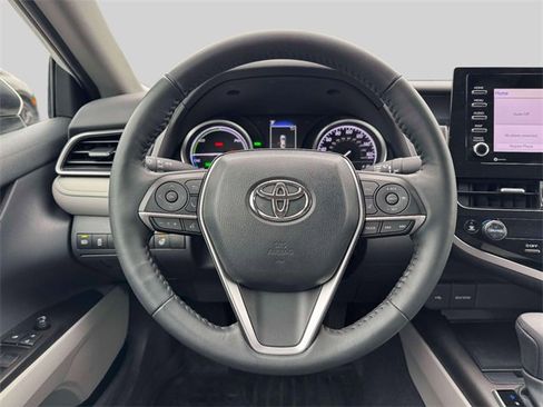 Used 2023 Toyota Camry LE image 15