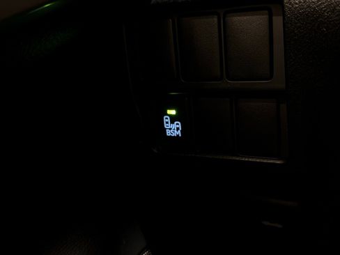 Used 2015 Lexus IS 250 AWD w/ F-Sport Package image 31