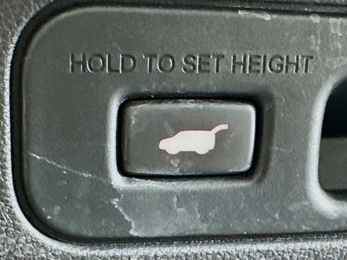 Used 2023 Acura MDX SH-AWD w/ Technology Package image 33