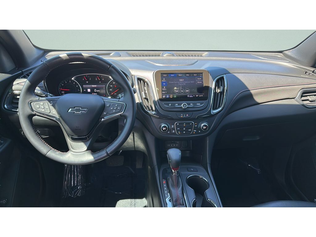 Used 2022 Chevrolet Equinox RS w/ RS Leather Package AWD/4WD image 9