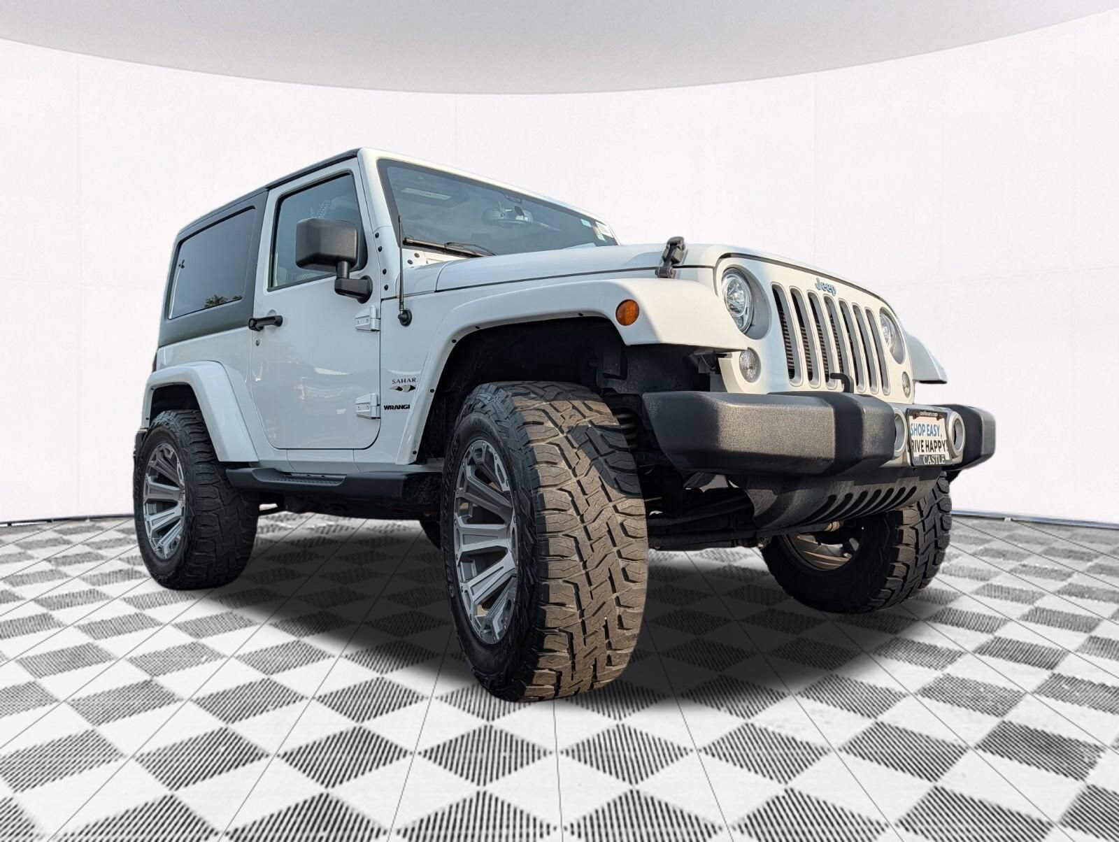 Used 2018 Jeep Wrangler Sahara w/ Connectivity Group AWD/4WD image 13