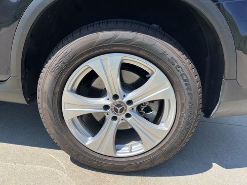 Used 2018 Mercedes-Benz GLC 300 image 13