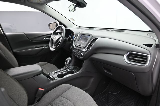Used 2024 Chevrolet Equinox LT FWD image 32
