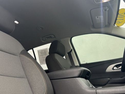 Used 2019 Chevrolet Traverse LT image 20