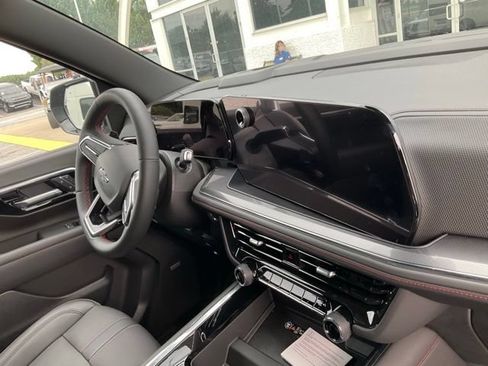 Used 2026 Chevrolet Tahoe RST w/ Comfort Package AWD/4WD image 12