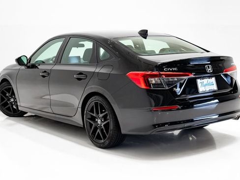 Used 2024 Honda Civic Sport image 29