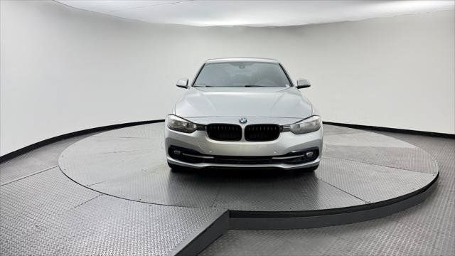Used 2017 BMW 330i Sedan RWD image 12