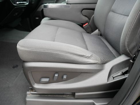 Used 2018 Chevrolet Silverado 1500 LT w/ All Star Edition image 20