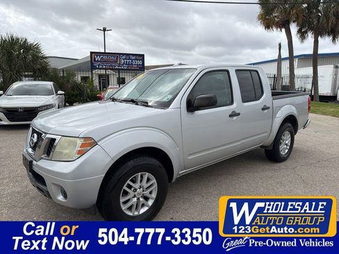 Used 2016 Nissan Frontier SV image 1