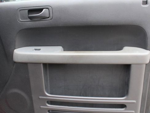 Used 2004 Honda Element EX image 22