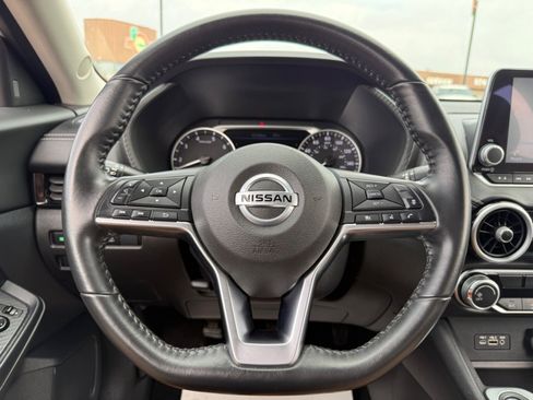 Used 2023 Nissan Sentra SV image 18