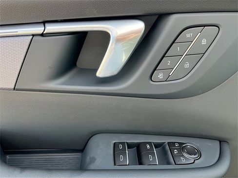 New 2026 Buick Enclave Sport Touring image 13