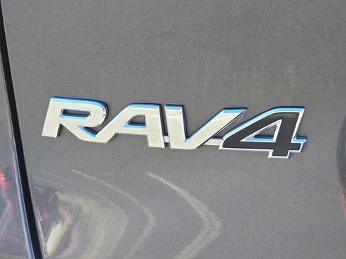 Certified 2023 Toyota RAV4 XLE w/ XLE Grade Weather Package AWD/4WD image 10