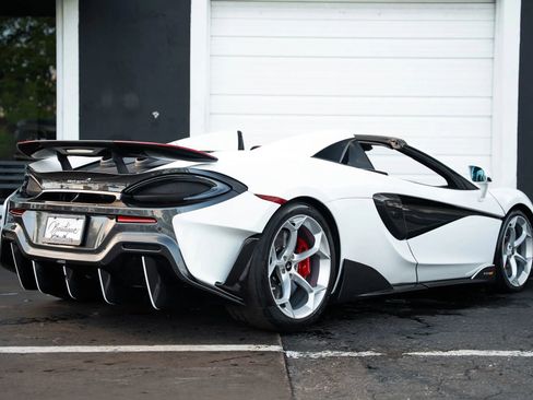 Used 2020 McLaren 600LT Spider RWD image 6