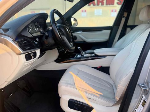 Used 2017 BMW X5 xDrive40e AWD/4WD image 23