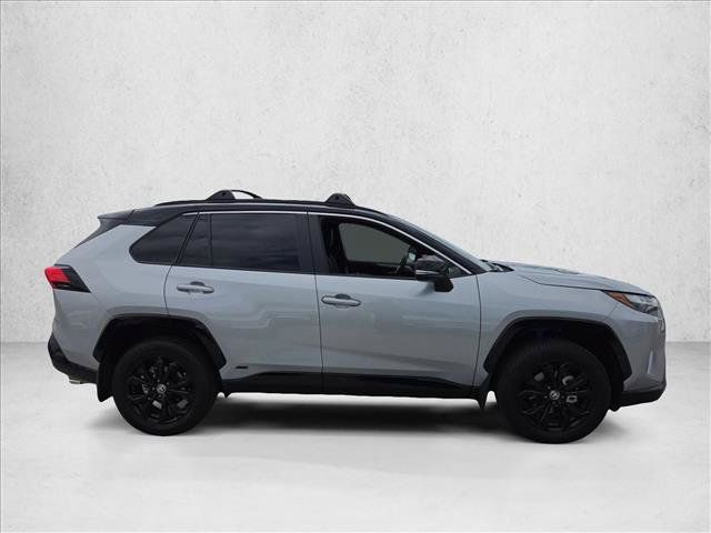 Certified 2025 Toyota RAV4 XSE w/ Weather Package AWD/4WD image 4