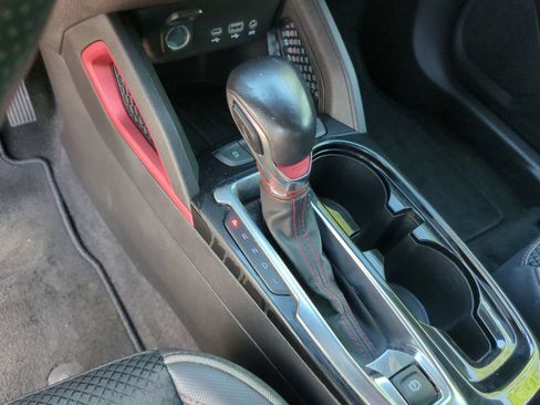 Used 2022 Chevrolet TrailBlazer RS AWD/4WD image 16